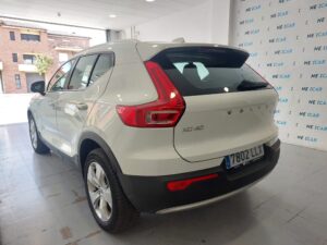 VOLVO XC40 2.0 T4 4X4 AUTOMÀTIC
